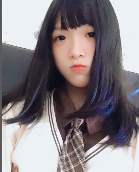 佳穎