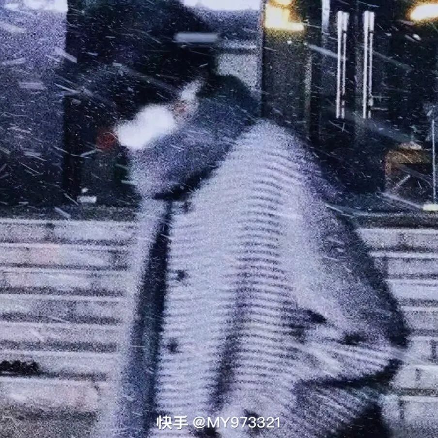 校草同桌（曖昧期版）